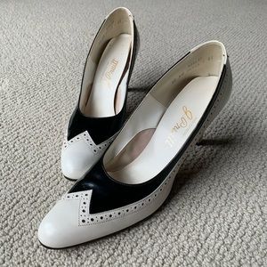 Vintage Spectator Heels Black/White